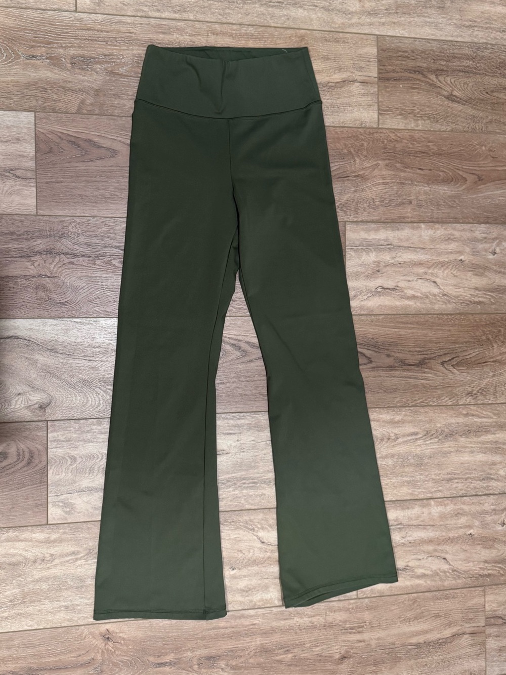 American Eagle Olive Green Flare Yoga Leggings